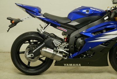 YAMAHA R6